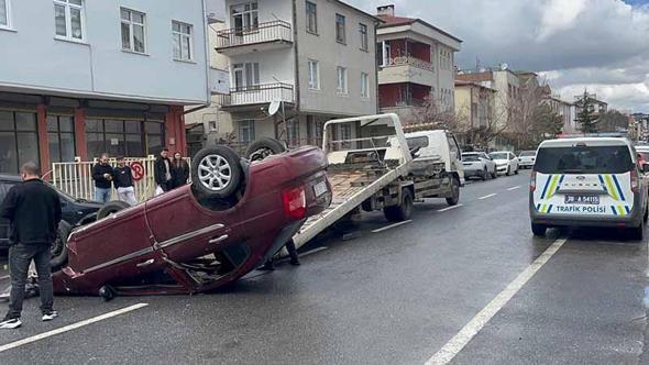 Otomobil park halindeki araca çarpıp takla attı: 2 yaralı
