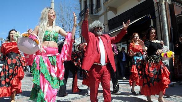 Edirne’de Dünya Romanlar Günü renkli görüntülerle kutlandı
