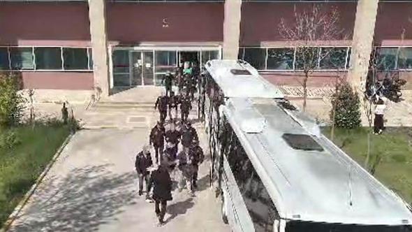 FETÖ'nün Manisa'daki yeni yapılanmasına operasyon; 24 tutuklama