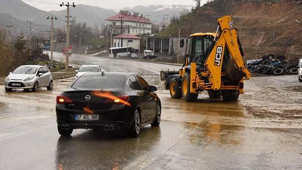 Bitlis’te aynı noktada 2 ay sonra yine heyelan meydana geldi