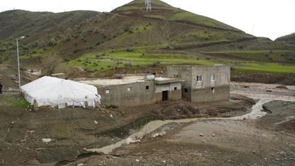 Siirt’te sağanak sele neden oldu; 35 küçükbaş öldü