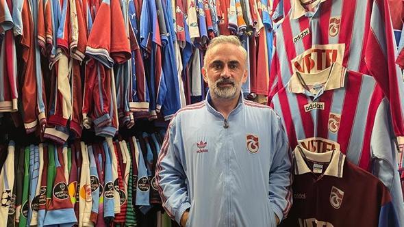 Trabzonspor tutkusuyla evinde formalarından müze yaptı