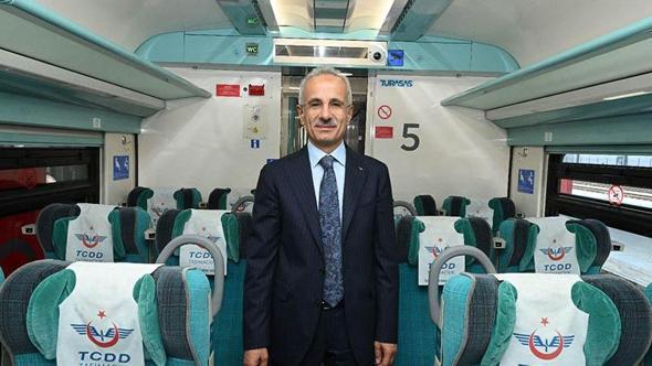 Bakan Uraloğlu: Dijital biletle 3 bin ağacın kesilmesi önlendi