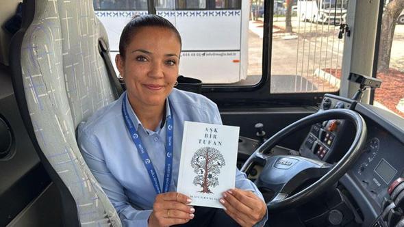 Halk otobüsü şoförü Naciye, şiir kitabının gelirini DMD hastalarına bağışlayacak