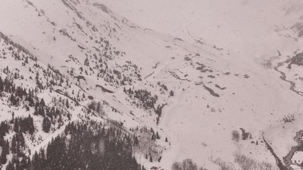 Karadeniz zirvelerinde 'mayıs karı'
