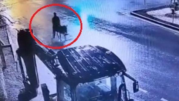 Kuyumcu dükkanından ziynet eşyası çalıp, eşekle kaçan sanığına 9 yıl 7 ay hapis