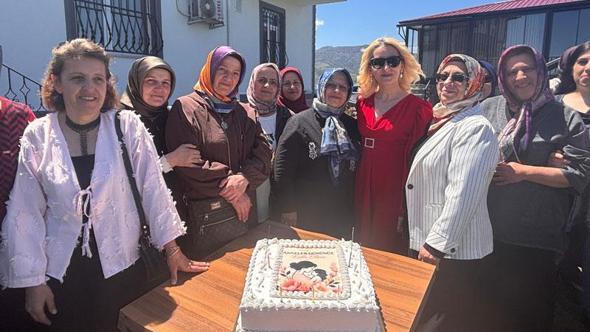 Otizmin yükü dayanışmayla hafifliyor; fedakar annelere özel moral