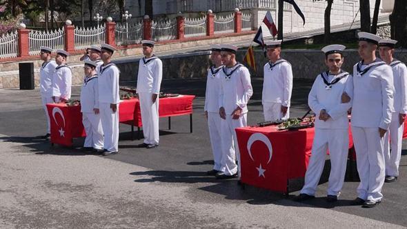 İstanbul Boğaz Komutanlığı'nda engelli bireyler için temsili askerlik töreni
