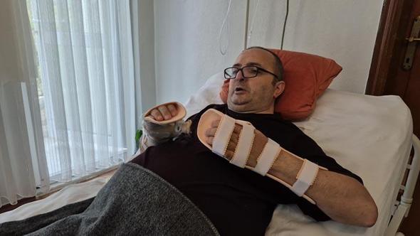 Göçük altında kalıp yatağa mahkum olan maden işçisinden fizik tedavisi için yardım talebi