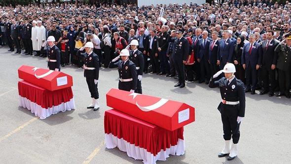 Tekirdağ'da şehit 2 polis memuru için tören