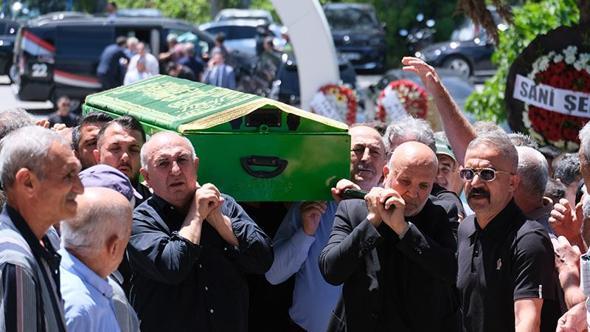 Mevlüt Çavuşoğlu'nun kardeşi, toprağa verildi
