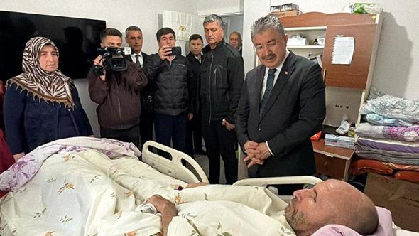 Baktığı geyiğin saldırısına uğrayan 38 yıllık çoban, 2,5 senedir yatağa bağımlı yaşıyor
