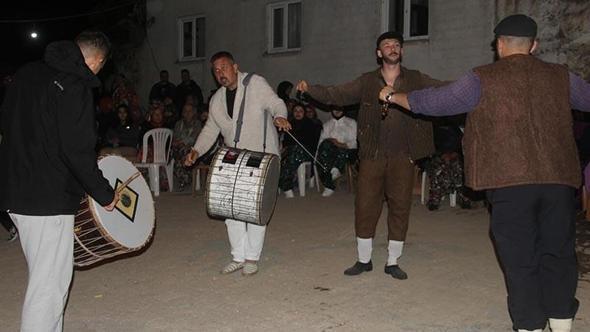 Çanakkale'de 82 yıllık bayram eğlencesi