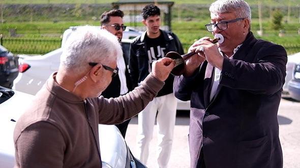 Düğünün yıldızı ‘zurnacı’ oldu