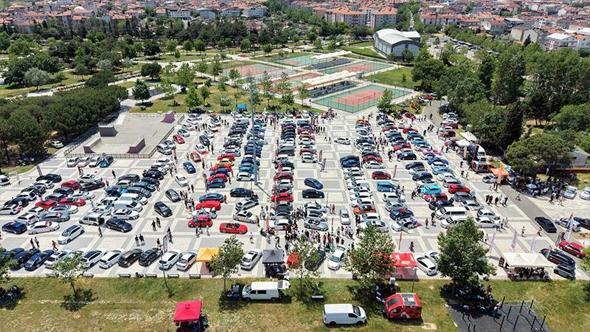 Tekirdağ’da, modifiye araç tutkunları bir araya geldi