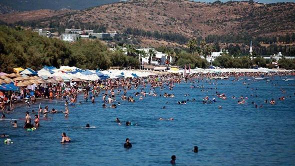 Bodrum'a ilk 5 ayda 172 bin turist geldi; sahte rezervasyon uyarısı yapıldı