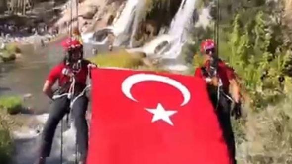 Van İl Jandarma Komutanlığı’ndan Jandarma Teşkilatı'nın 187'nci yılına özel klip
