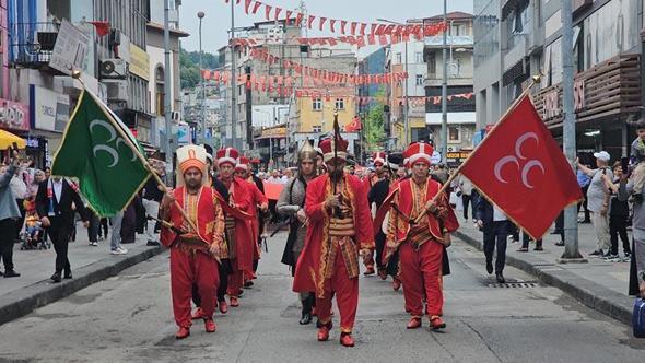 İcazet merasiminde mehter takımlı yürüyüş