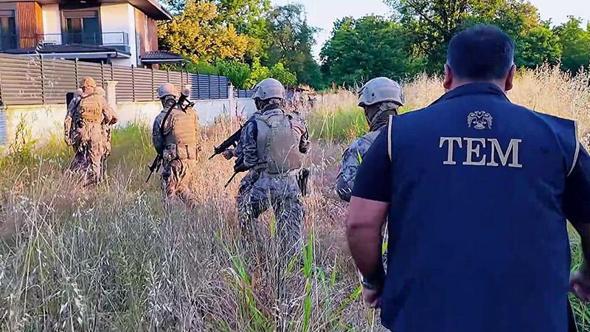 Kocaeli'de FETÖ/PDY operasyonu: 15 gözaltı