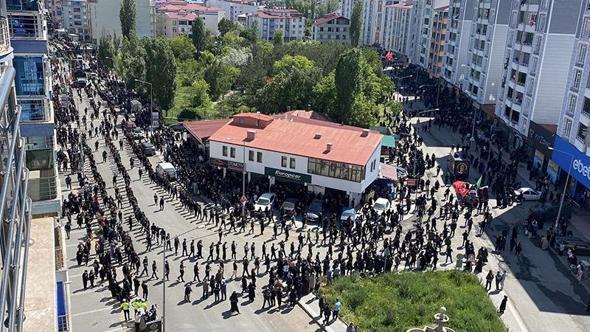 Kars'ta matem yürüyüşü