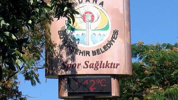 Adana’da termometreler 42 dereceyi gösterdi
