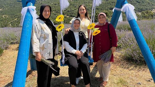 Lavanta çiçekleri DMD'li Uygar için açtı