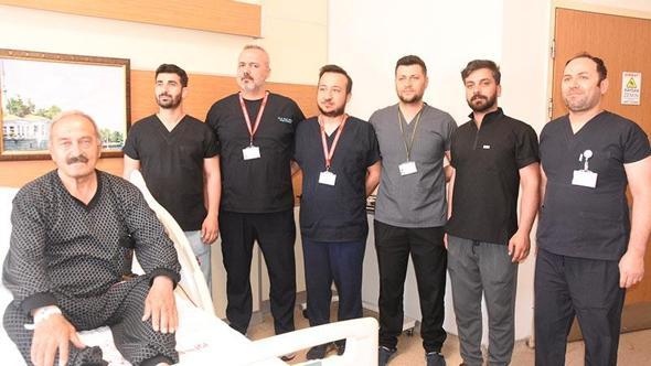 5,5 saat süren ameliyatla sağlığına kavuştu