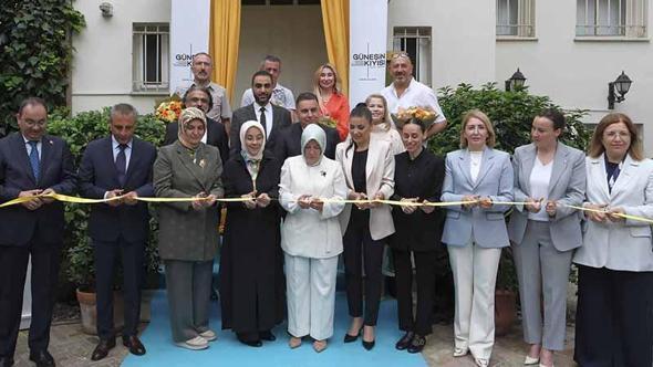 Kalyon Kültür’ün yeni sergisi ‘Güneşin Kıyısı’ sanatseverlerle buluştu