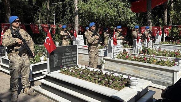 Trakya'da şehitler mezarları başında anıldı
