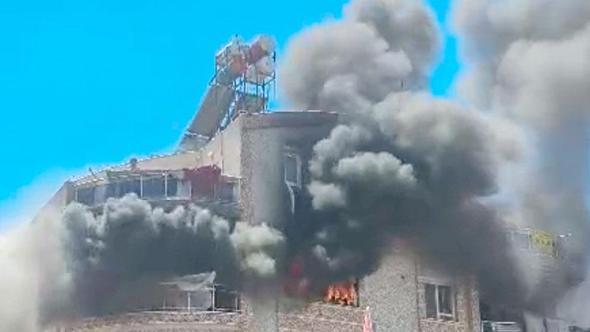 Antalya'da dairede çıkan yangında 5 kişi dumandan etkilendi