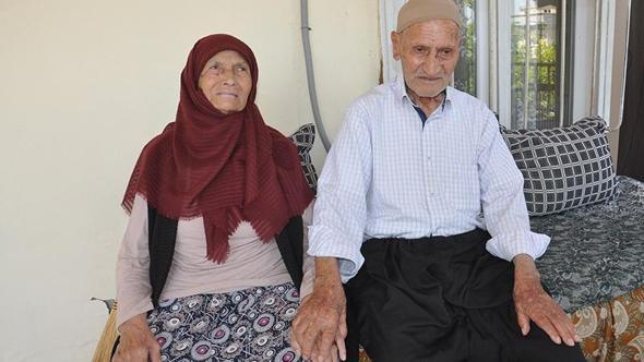 Gaziantep’te asırlık çift, mutlu ve uzun yaşamın sırrını anlattı