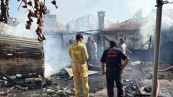 Yanan evde cansız bedeni bulundu