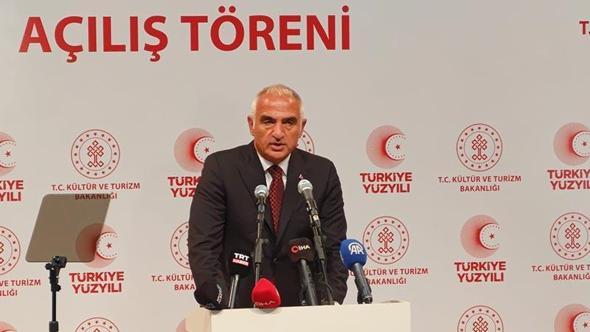 Bakan Ersoy: Kütüphaneleri üretim ve fırsat merkezlerine dönüştürüyoruz
