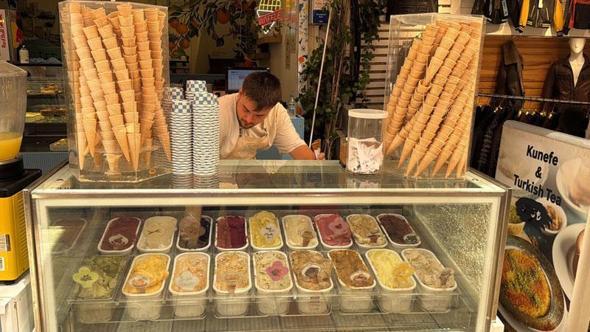 'Bodrum'da herkese hitap eden dondurma fiyatları var'