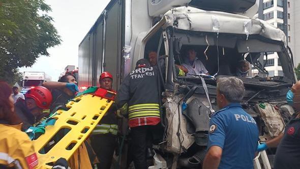 Ordu'da zincirleme kaza; 4 yaralı