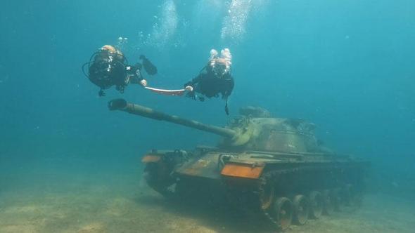 Saros Körfezi'ndeki tank batığı, dalış tutkunlarının gözdesi oldu