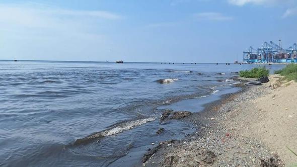 Ambarlı'da denize kanalizasyon atığı döküldüğü gerekçesiyle İSKİ'ye 8 milyon lira ceza uygulandı