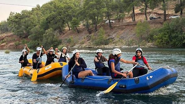 Öğretmenin 8 yıllık emeği, raftingde 15 Türkiye şampiyonluğu getirdi