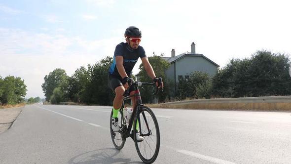 Engelli milli kayakçı, kondisyonunu korumak için başladığı bisiklet sporunda dereceler elde etti