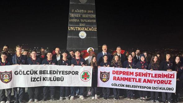 Marmara Depremi’nde hayatını kaybedenler Gölcük'te anıldı