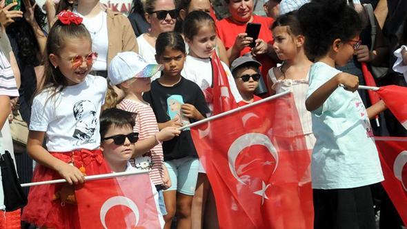Trakya'da Zafer Bayramı coşkuyla kutlandı