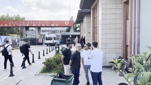 Sancaktepede milli antrenör Funda Bakış bıçaklanarak öldürüldü
