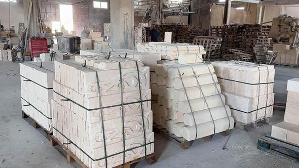Midyat taşı, ustaların elinde sanata dönüşüyor