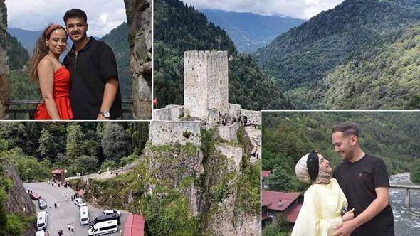 Karadeniz’in zirveleri, yeni evlilerin balayı rotası oldu