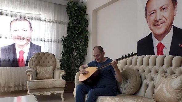 Görme engelli Abdullah, Erdoğan hayranlığını bestesiyle anlattı