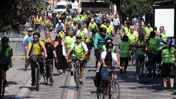 Edirne'de 60 bisikletli, 'Gelecek İçin Pedalla' etkinliğinde buluştu