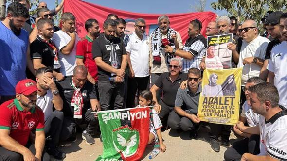 Amed Sportif Faaliyetler ve Beşiktaş taraftarlarından Rojin Kabaiş'in mezarına ziyaret