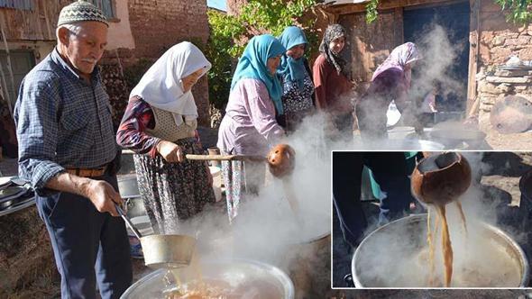 Manisa'da geleneksel yöntemlerle 3 günlük pekmez mesaisi