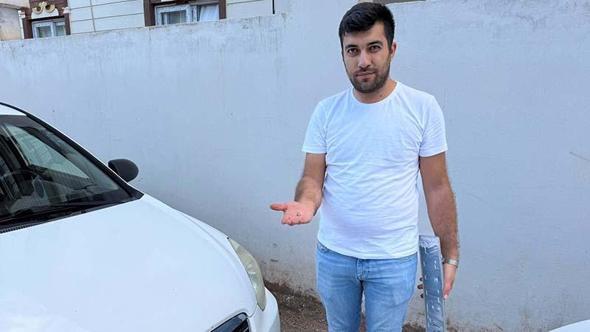 Temizlik yaparken otomobiline yorgun mermi isabet etti