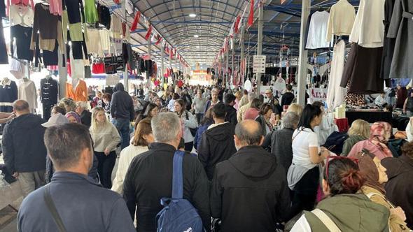 Gurbetçi sezonunun sona erdiği Edirne’de, Bulgar turist hareketliliği başladı